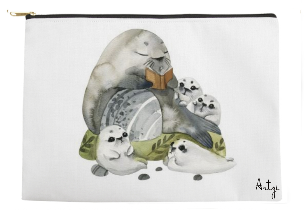 Sea Lion Family Pouch - Artzi Prints